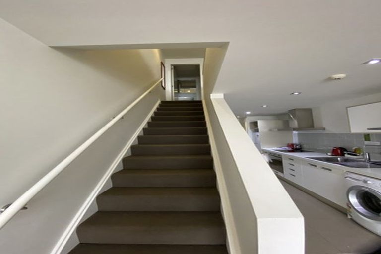 Photo of property in Republic Apartments, 5b/11 Tennyson Street, Te Aro, Wellington, 6011