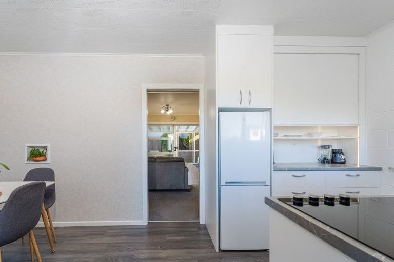 Photo of property in 3 Kawakawa Road, Whitianga, 3510