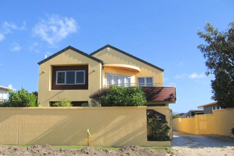 Photo of property in 90 Karewa Parade, Papamoa Beach, Papamoa, 3118