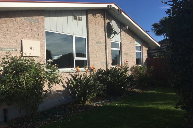 Photo of property in 1/41 Lyndon Street, Riccarton, Christchurch, 8041