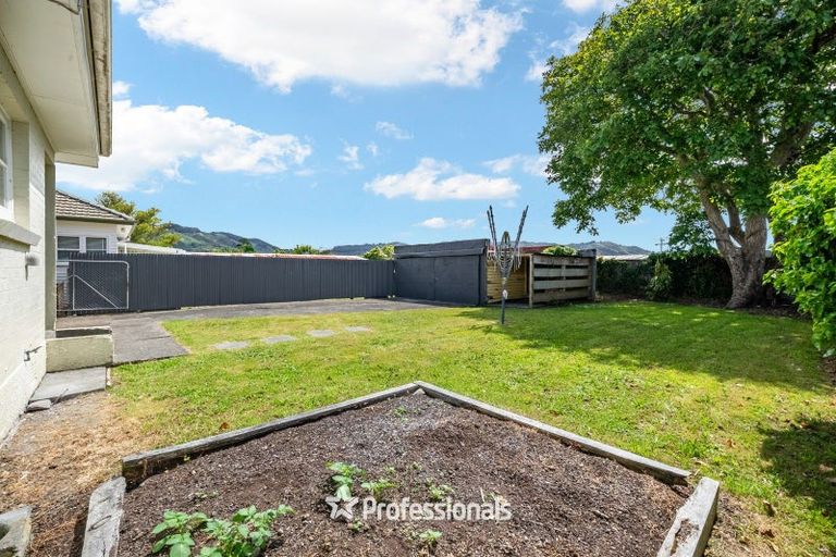 Photo of property in 17 Beth Street, Trentham, Upper Hutt, 5018