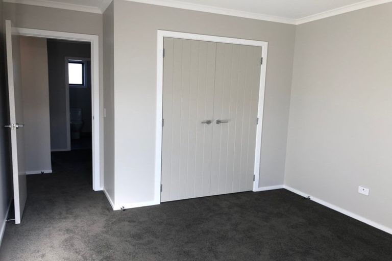 Photo of property in 1 Pohe Street, Waikanae, 5036