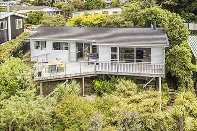 Photo of property in 31 Spinnaker Drive, Whitby, Porirua, 5024