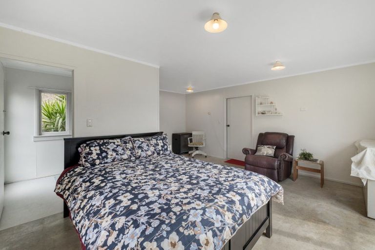 Photo of property in 24 Johnson Road, Pukehina, Te Puke, 3186