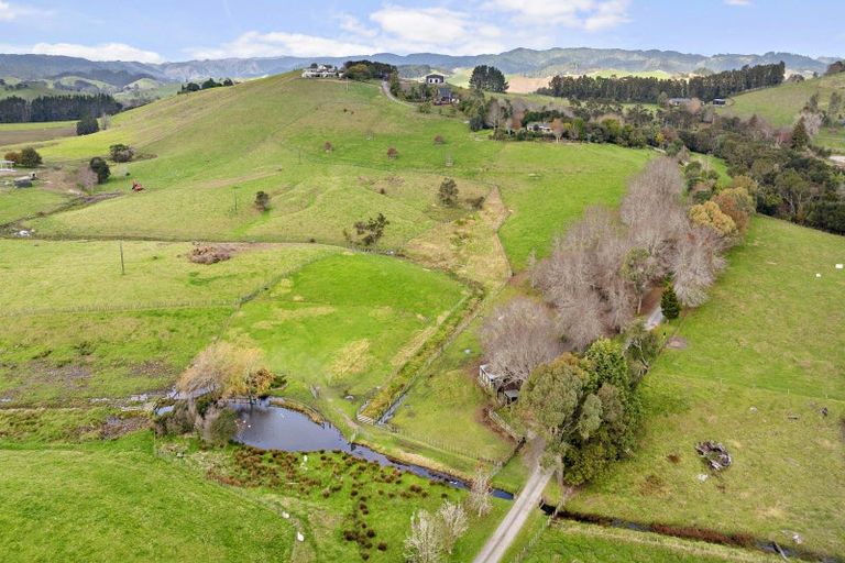 Photo of property in 271 Clevedon Kawakawa Road, Clevedon, Papakura, 2585