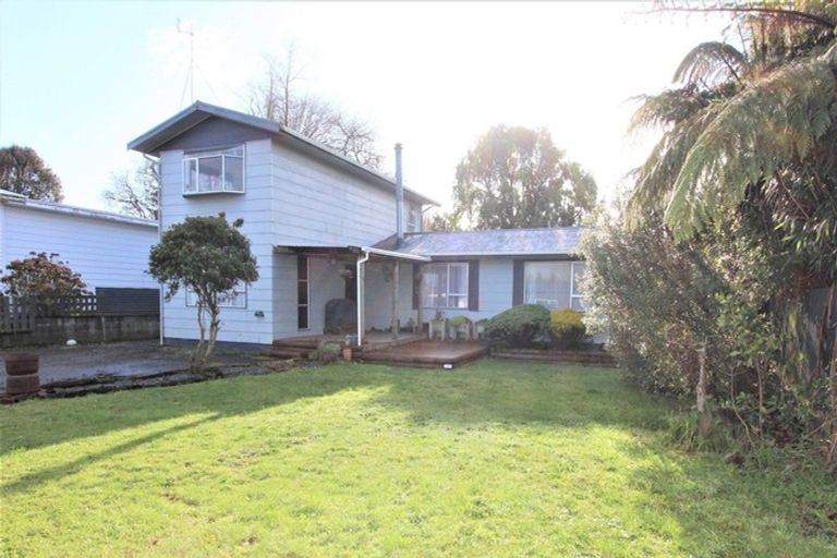 Photo of property in 146 Miranda Street, Stratford, 4332