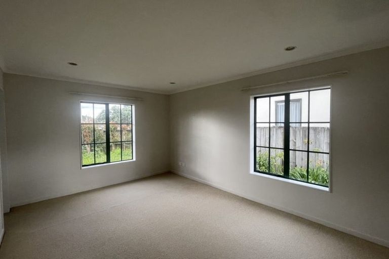 Photo of property in 459 Old Te Atatu Road, Te Atatu Peninsula, Auckland, 0610