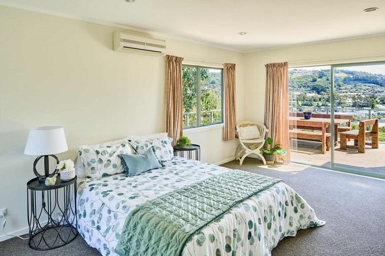 Photo of property in 42f James Cook Drive, Whitby, Porirua, 5024