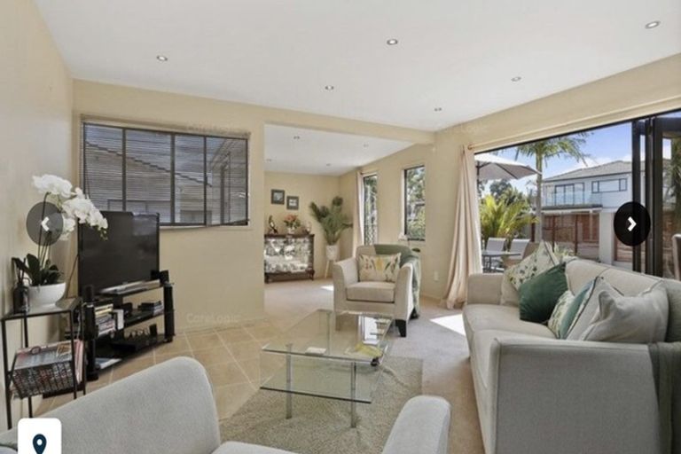 Photo of property in 35 Toroa Street, Torbay, Auckland, 0630