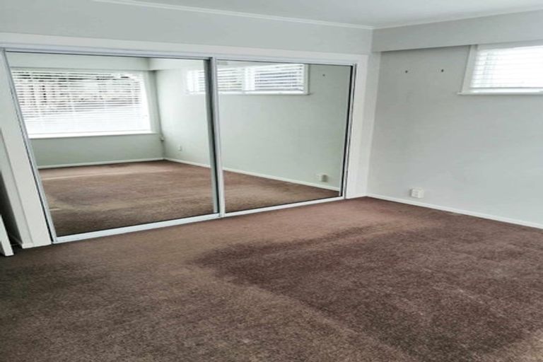 Photo of property in 142 Glamorgan Drive, Torbay, Auckland, 0630