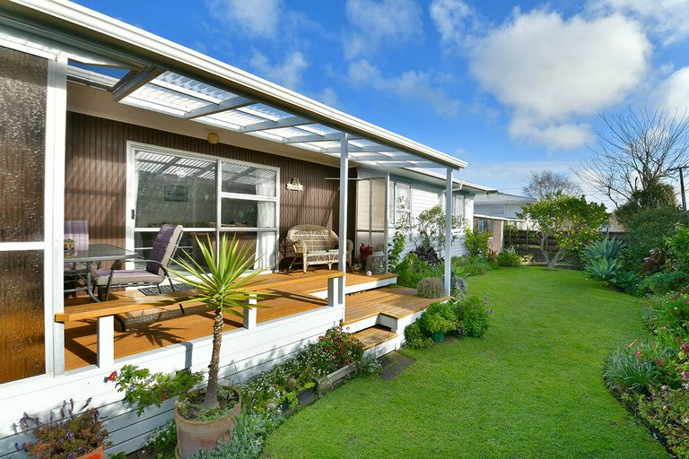 Photo of property in 41b Hatton Road, Orewa, 0931