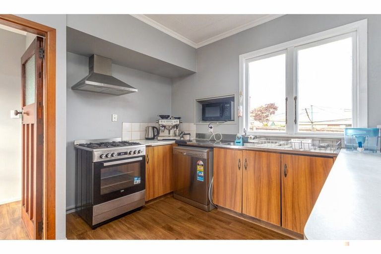 Photo of property in 33 Ashbury Avenue, Waimataitai, Timaru, 7910