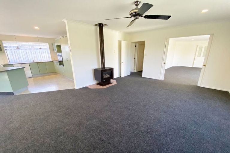 Photo of property in 90 Fairweather Crescent, Kaiapoi, 7630
