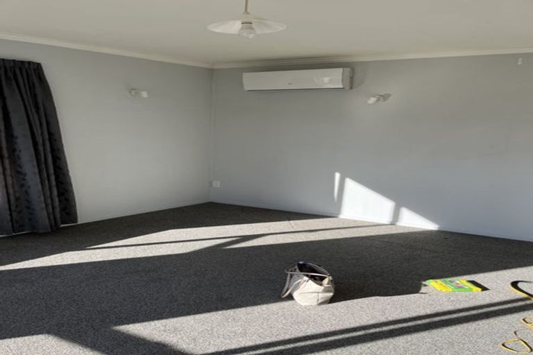 Photo of property in 19 Wesley Street, South Dunedin, Dunedin, 9012