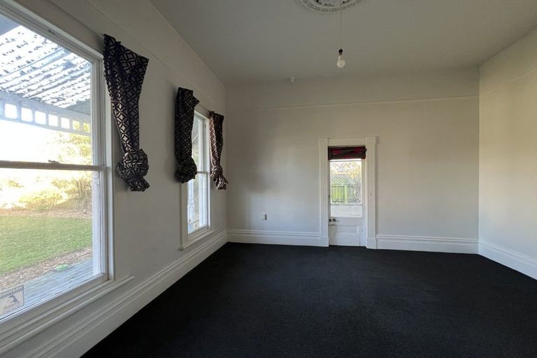 Photo of property in 39 Oxley Avenue, St Albans, Christchurch, 8014