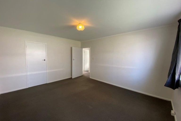 Photo of property in 2/113 Clouston Park Road, Clouston Park, Upper Hutt, 5018