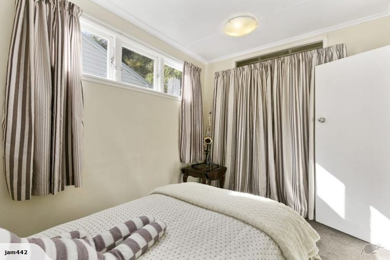 Photo of property in 427 Ohiro Road, Brooklyn, Wellington, 6021