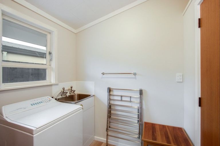 Photo of property in 129 Gloucester Street, Taradale, Napier, 4112