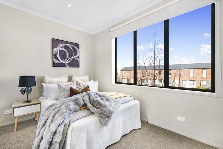 Photo of property in 229 Hobsonville Point Road, Hobsonville, Auckland, 0616