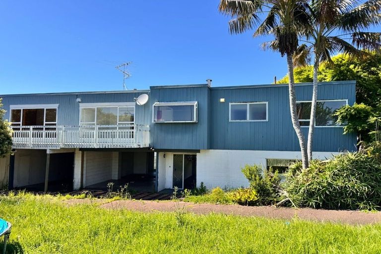 Photo of property in 279 Pakuranga Road, Pakuranga Heights, Auckland, 2010