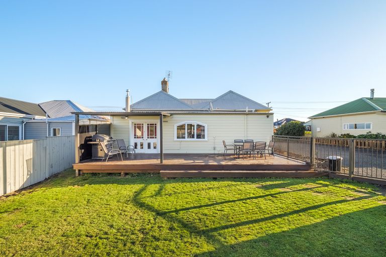 Photo of property in 7 Torquay Street, Abbotsford, Dunedin, 9018