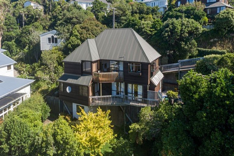 Photo of property in 8a Margaret Street, Wadestown, Wellington, 6012