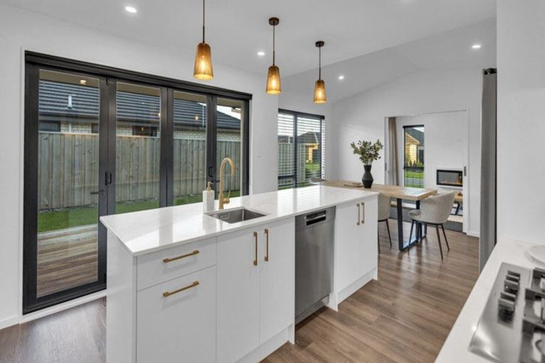 Photo of property in 40 Jean Batten Lane, Rolleston, 7615