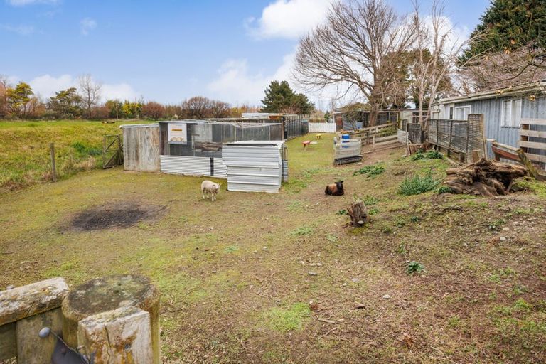 Photo of property in 1565 State Highway 3, Awahuri, Palmerston North, 4476