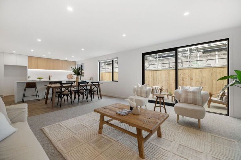 Photo of property in 150 Howden Drive, Jacks Point, 9371