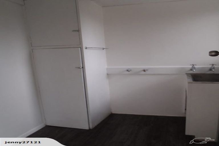 Photo of property in 17 Raine Street, Whanganui East, Whanganui, 4500