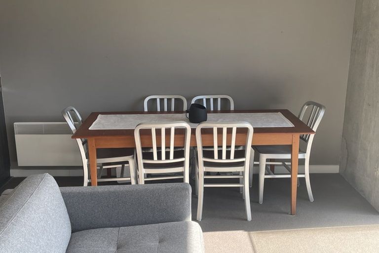 Photo of property in Frame Apartments, 801/111u Molesworth Street, Thorndon, Wellington, 6011