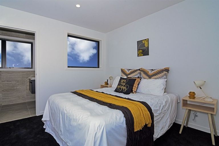 Photo of property in 3 Okohaka Avenue, Glenbrook, 2681