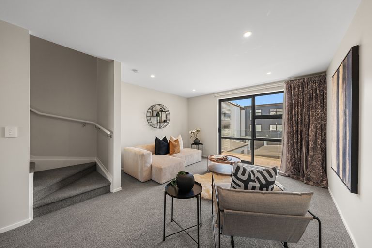 Photo of property in 35 Settlers Avenue, Hobsonville, Auckland, 0618