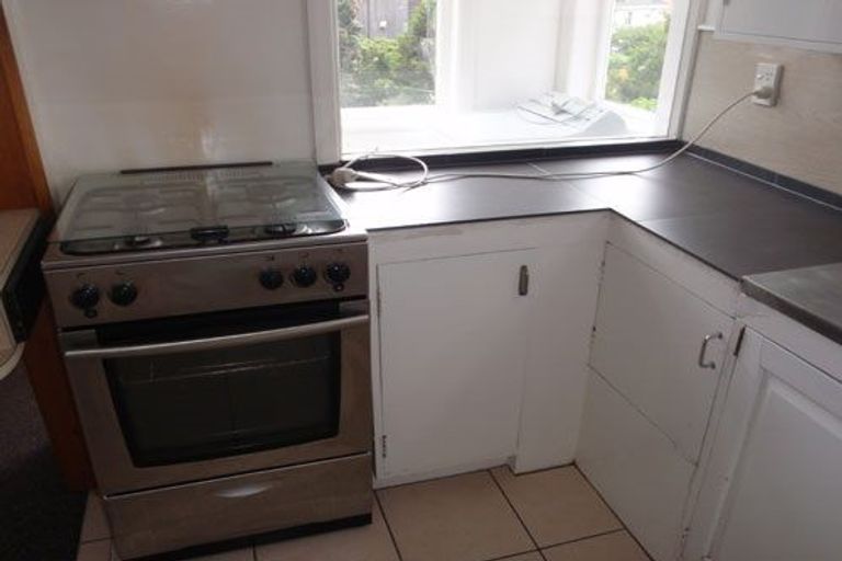 Photo of property in 62 Thompson Street, Mount Cook, Wellington, 6011