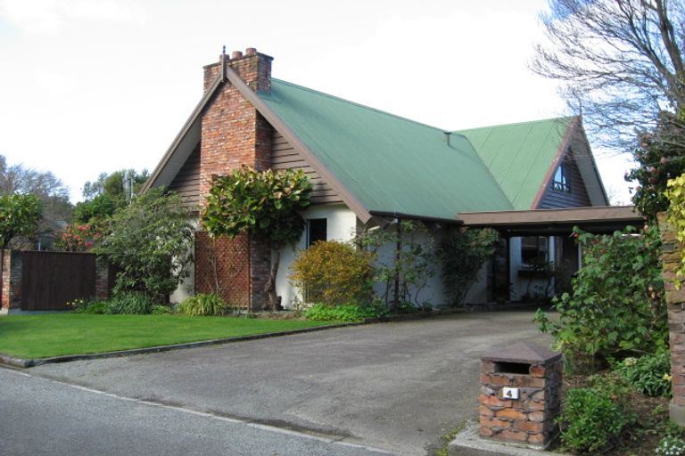 Photo of property in 4 Titoki Place, Levin, 5510