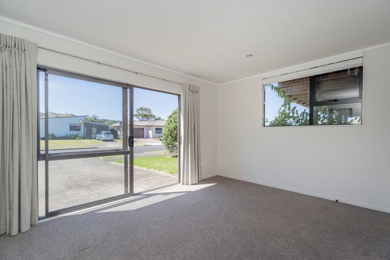 Photo of property in 12 Marlin Street, Whitianga, 3510