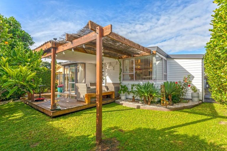 Photo of property in 23 Whiritoa Beach Road, Whiritoa, Whangamata, 3691