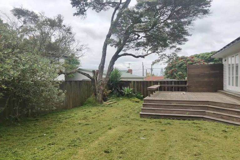 Photo of property in 36 Gilliam Street, New Lynn, Auckland, 0600