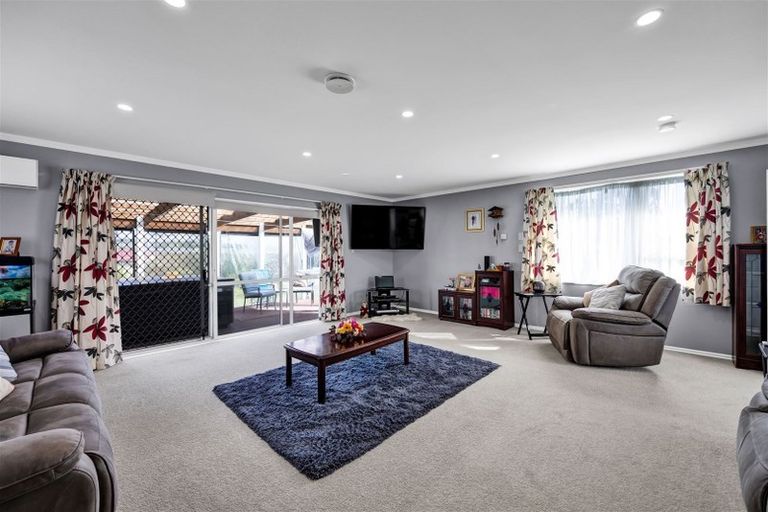 Photo of property in 37a Sunnyvale Street, Bell Block, New Plymouth, 4312