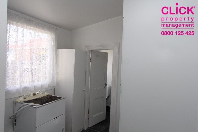 Photo of property in 8 Thorn Street, Caversham, Dunedin, 9012