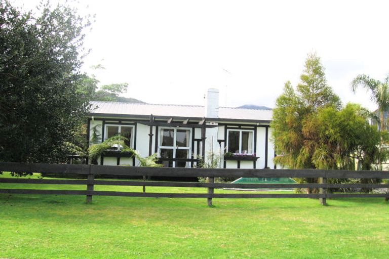 Photo of property in 18 Seaview Avenue, Te Puru, Thames, 3575