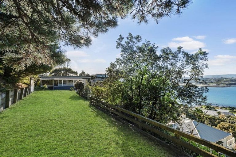 Photo of property in 103 View Road, Houghton Bay, Wellington, 6023