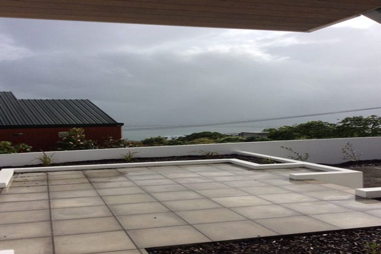 Photo of property in 224 Mount Pleasant Road, Mount Pleasant, Christchurch, 8081