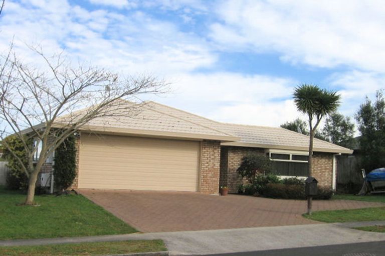 Photo of property in 5 Hollinger Place, Nawton, Hamilton, 3200