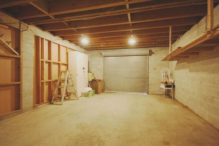 Photo of property in 201 Chartwell Avenue, Whangamata, 3620