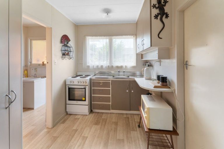 Photo of property in 2/23 Kipling Crescent, Stoke, Nelson, 7011