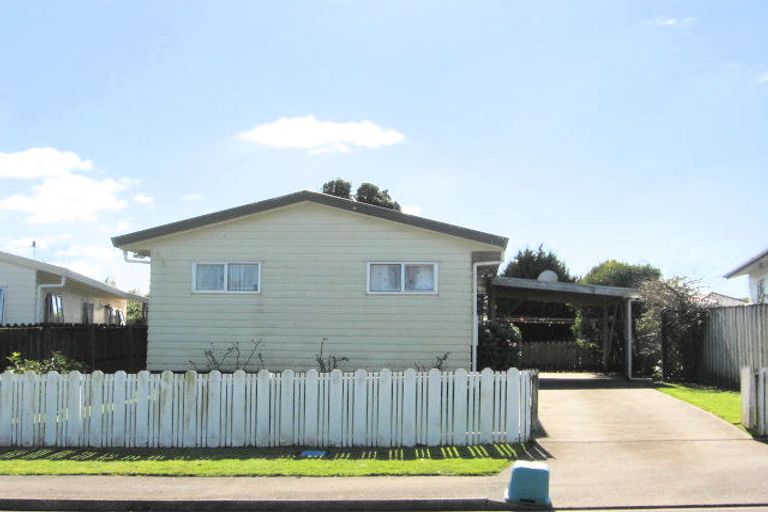 Photo of property in 38a Heathdale Crescent, Papakura, 2110