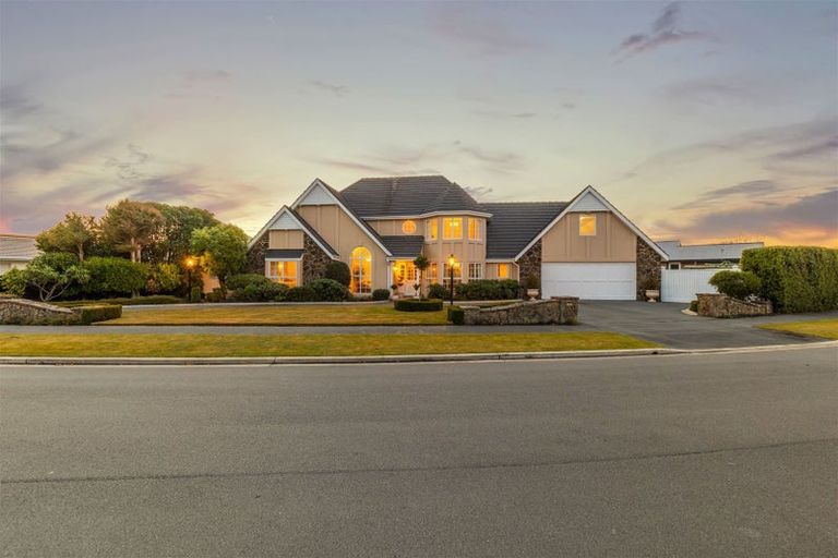 Photo of property in 31 Oregon Place, Burwood, Christchurch, 8061