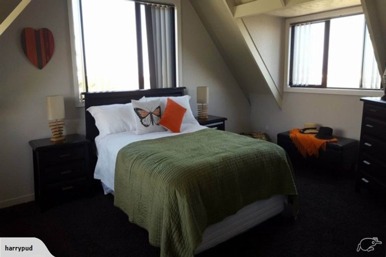 Photo of property in 112 Main South Road, Sockburn, Christchurch, 8042
