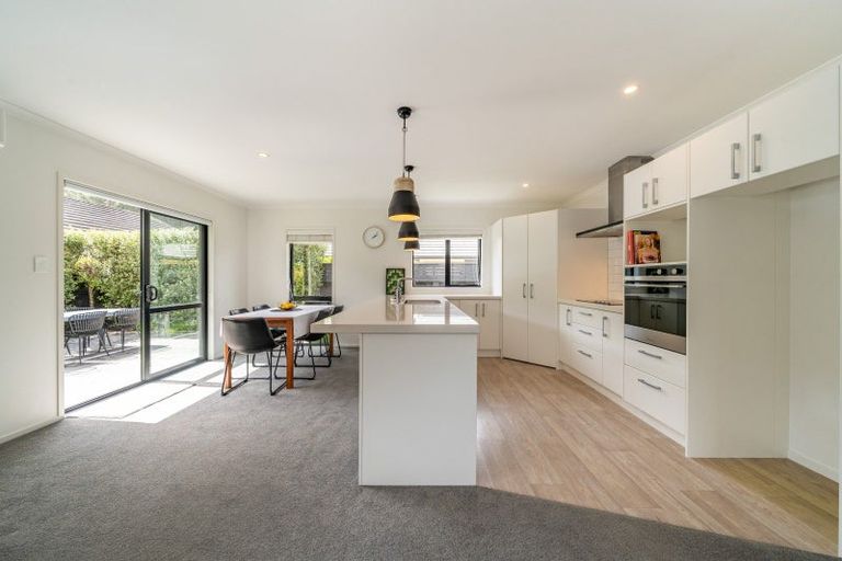 Photo of property in 84 Riverstone Drive, Riverstone Terraces, Upper Hutt, 5018